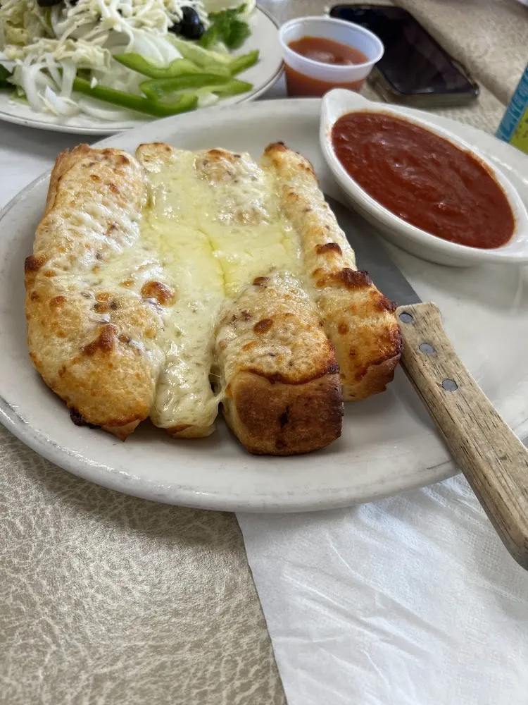 Garlic Sticks with Cheese and Sauce